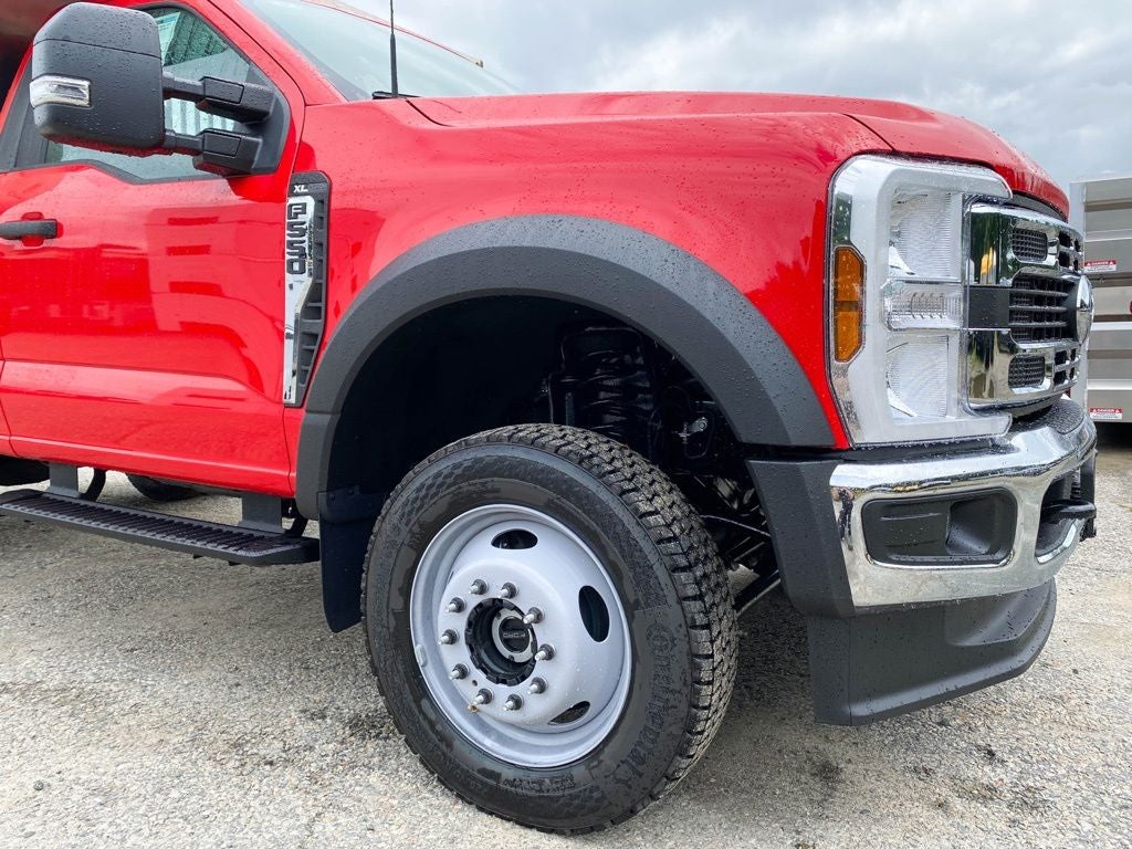 2026 Ford F-350 Chassis XL Super Cab 4x4