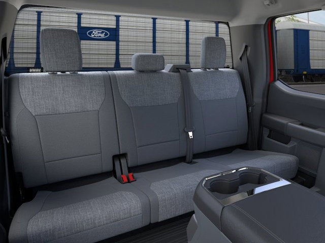 2026 Ford Super Duty F-350 Chassis XLT Super Cab 4x4