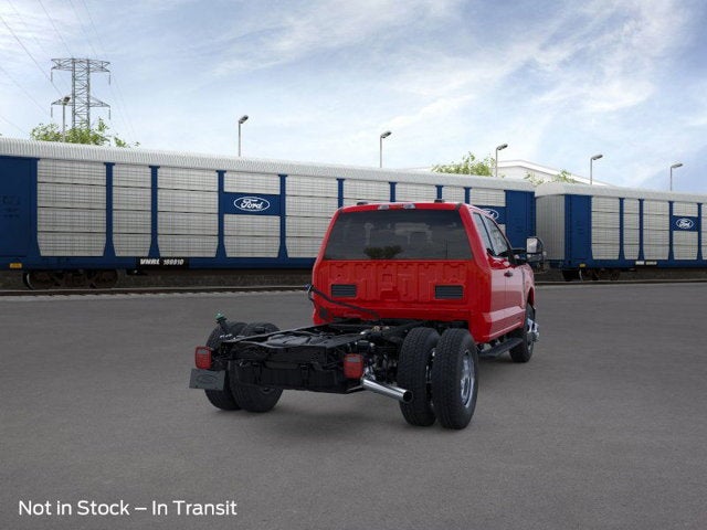 2026 Ford Super Duty F-350 Chassis XLT Super Cab 4x4