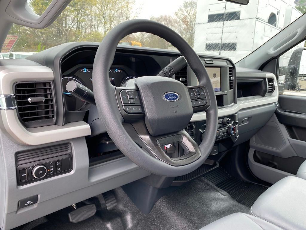 2026 Ford F-550 F-550® XL