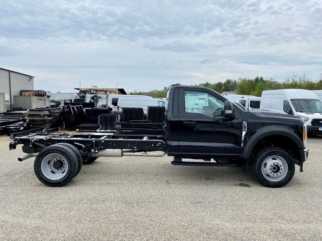 2026 Ford F-550 F-550® XL