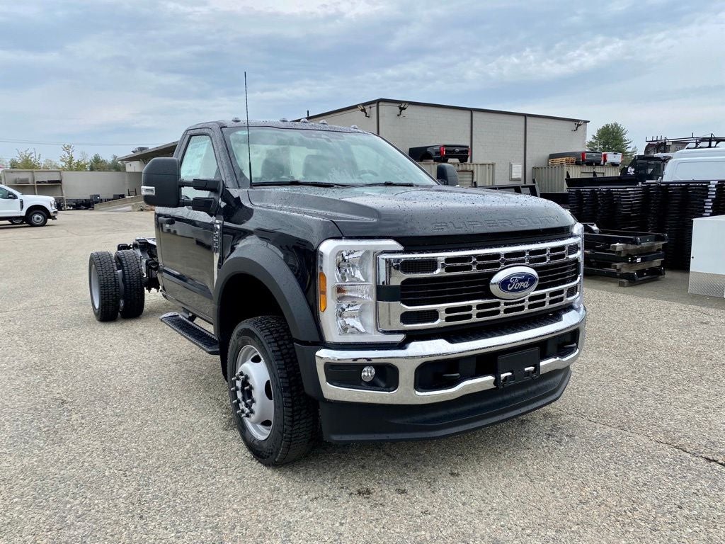 2026 Ford F-550 F-550® XL