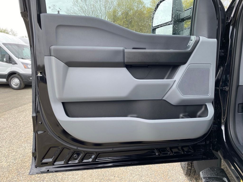 2026 Ford F-550 F-550® XL