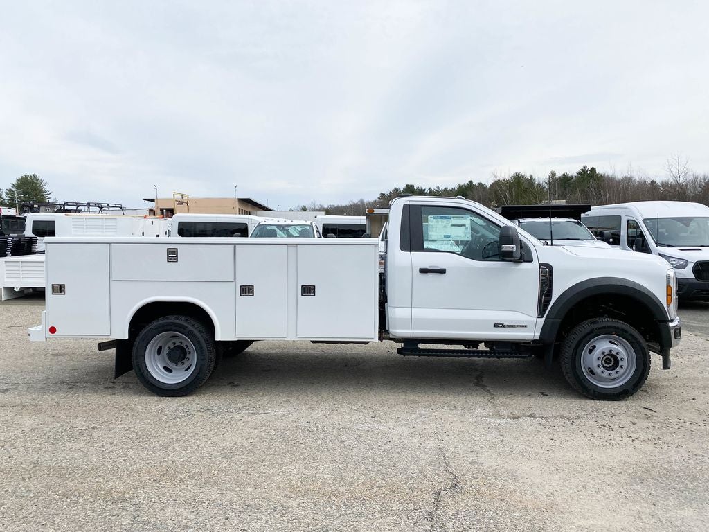 2026 Ford F-550 F-550® XL