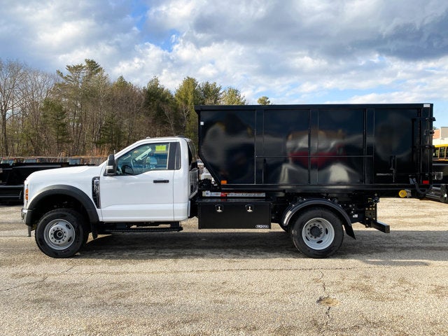 2025 Ford Super Duty F-600 DRW F-600® XL