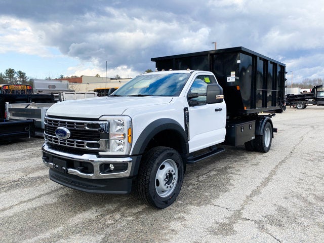 2025 Ford Super Duty F-600 DRW F-600® XL