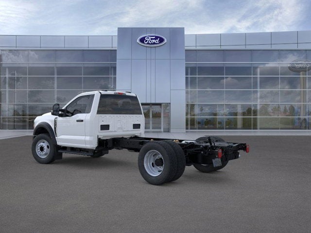 2025 Ford Super Duty F-600 DRW F-600® XL