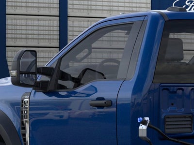 2026 Ford Super Duty F-600 DRW XLT