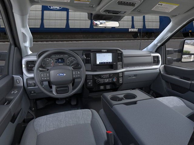 2026 Ford Super Duty F-600 DRW XLT