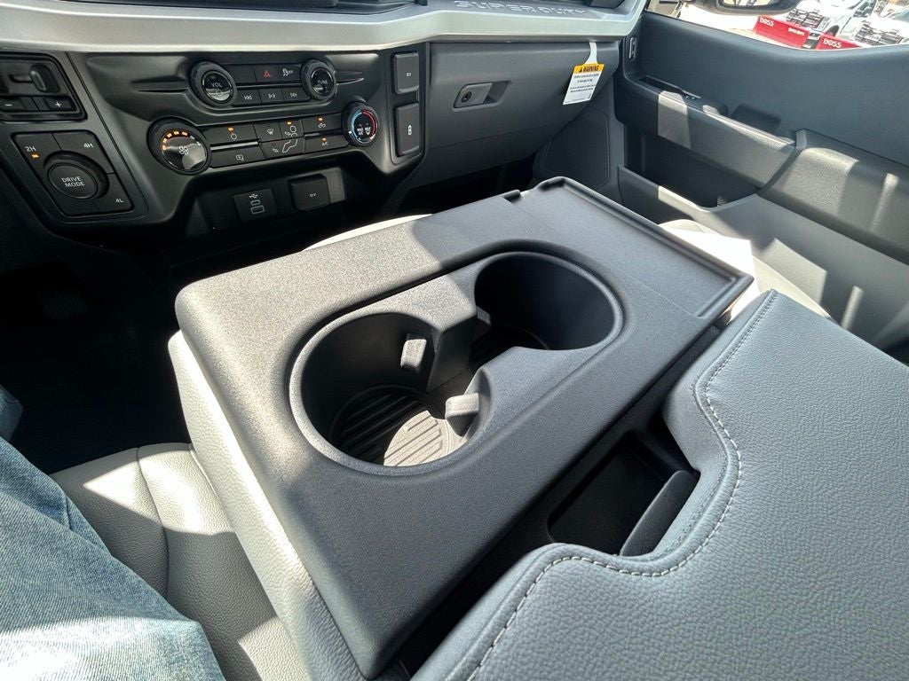 2026 Ford F-600 XL 4x4