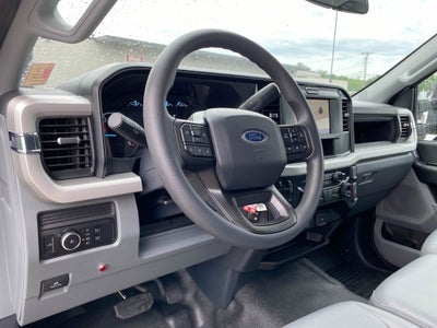 2026 Ford F-600 XL 4x4