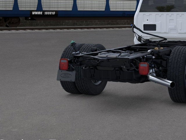 2026 Ford Super Duty F-600 DRW XL