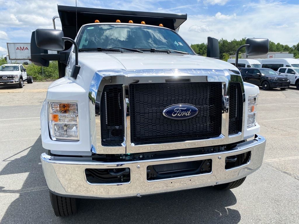 2027 Ford F-650 F-650 SD Gas Straight Frame