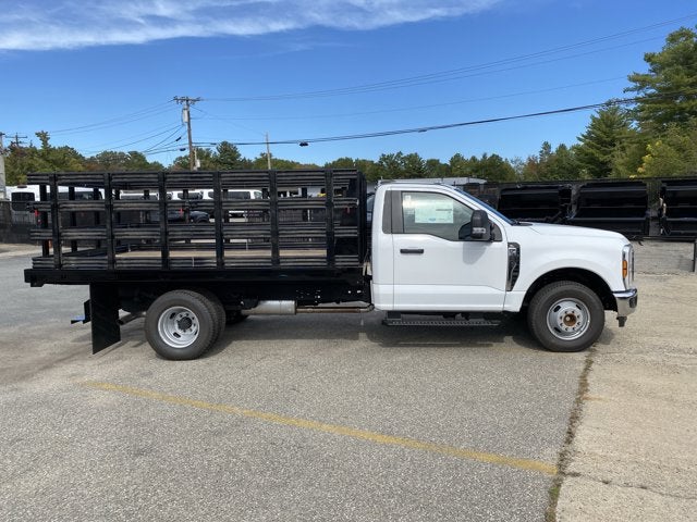 2026 Ford Super Duty F-350 Chassis XL Regular Cab 4x2