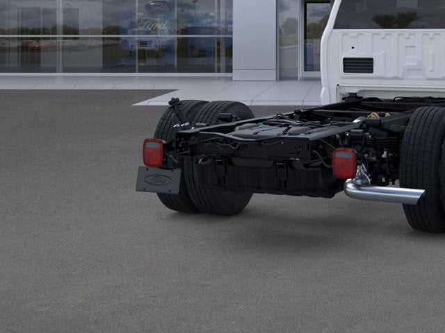 2026 Ford Super Duty F-350 Chassis XL Regular Cab 4x2