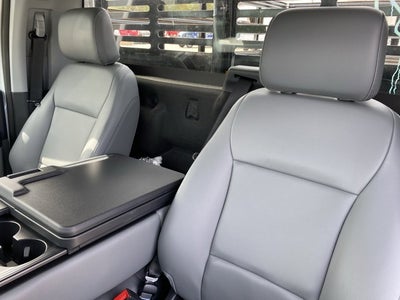 2026 Ford Super Duty F-350 Chassis XL Regular Cab 4x2