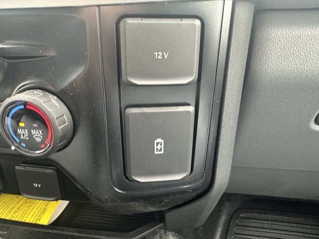 2025 Ford Super Duty F-350 Chassis XL Regular Cab 4x4