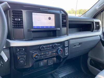 2027 Ford F-350 Chassis XL Regular Cab 4x4