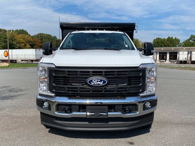 2027 Ford F-350 Chassis XL Regular Cab 4x4