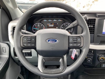 2026 Ford Super Duty F-350 Chassis XL Regular Cab 4x4