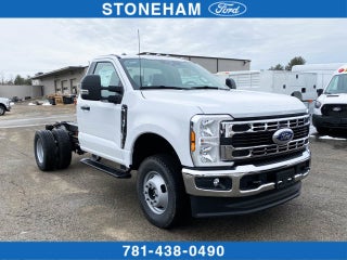 2026 Ford Super Duty F-350 Chassis XL Regular Cab 4x4
