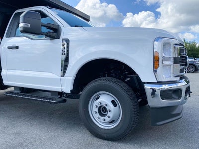 2026 Ford F-350 Chassis XL Regular Cab 4x4