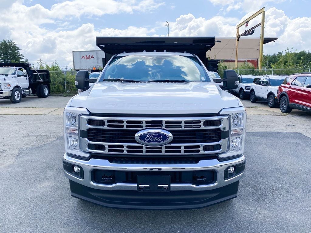 2026 Ford F-350 Chassis XL Regular Cab 4x4
