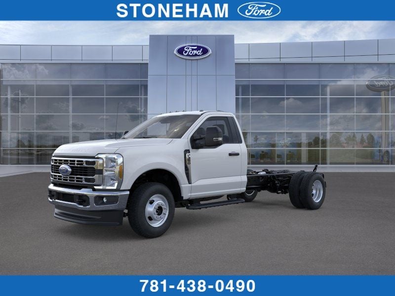 2026 Ford F-350 Chassis XL Regular Cab