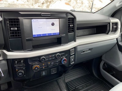 2026 Ford Super Duty F-350 Chassis XL Regular Cab 4x4