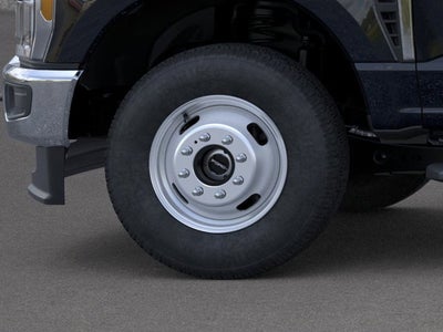 2026 Ford Super Duty F-350 Chassis XL Regular Cab 4x4