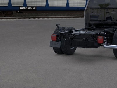 2026 Ford Super Duty F-350 Chassis XL Regular Cab 4x4