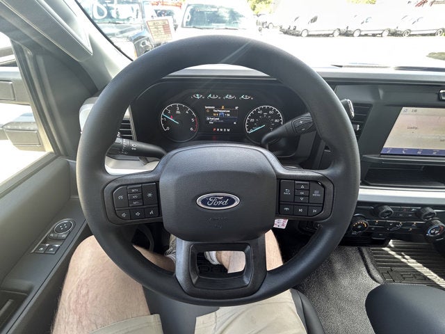 2026 Ford Super Duty F-350 Chassis XL Regular Cab 4x4