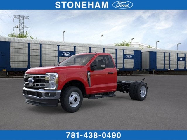 2026 Ford Super Duty F-350 Chassis XL Regular Cab 4x4