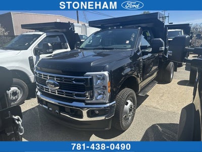 2025 Ford Super Duty F-350 Chassis XL Regular Cab 4x4