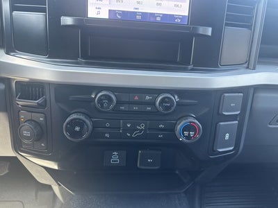 2025 Ford Super Duty F-350 Chassis XL Regular Cab 4x4