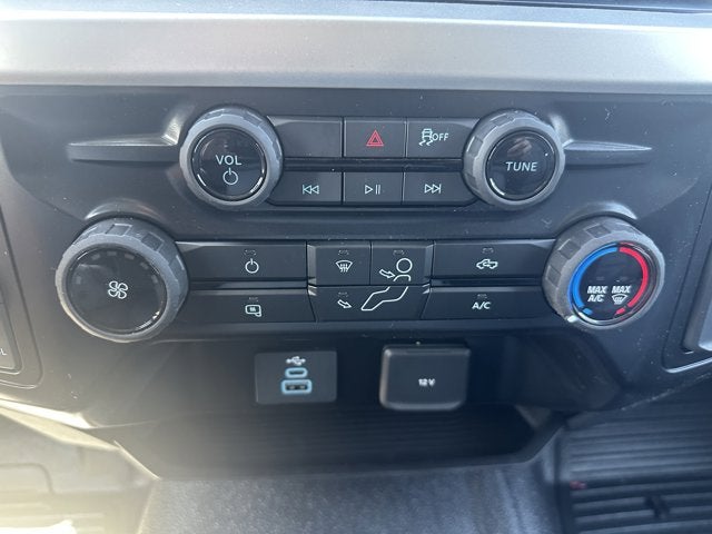 2025 Ford Super Duty F-350 Chassis XL Regular Cab 4x4