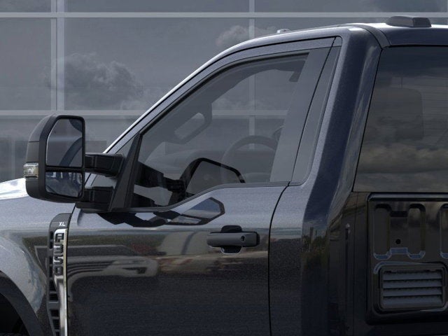 2026 Ford Super Duty F-350 Chassis XL Regular Cab 4x4