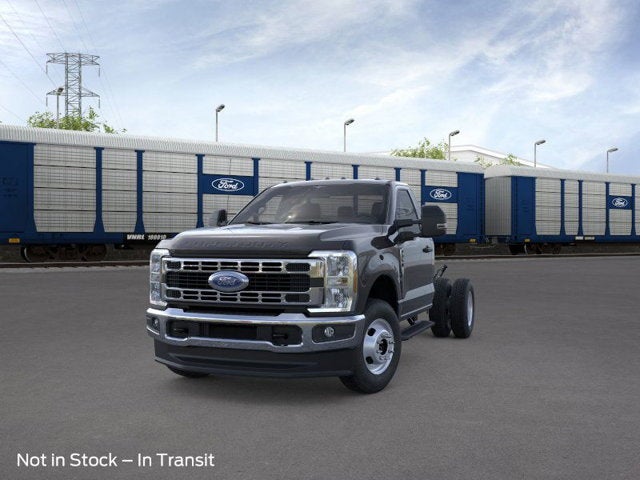 2026 Ford Super Duty F-350 Chassis XL Regular Cab 4x4