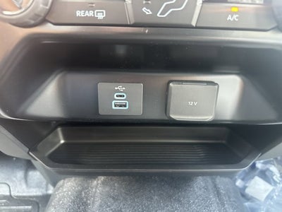 2025 Ford Super Duty F-550 XL 4x4