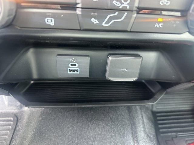 2025 Ford Super Duty F-550 XL 4x4