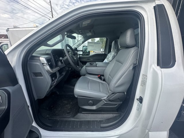 2025 Ford Super Duty F-550 XL 4x4