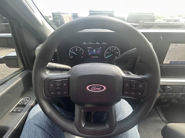 2025 Ford Super Duty F-450 XL 4x4