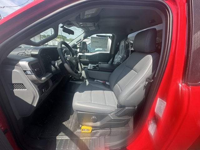 2025 Ford Super Duty F-550 XL 4x4