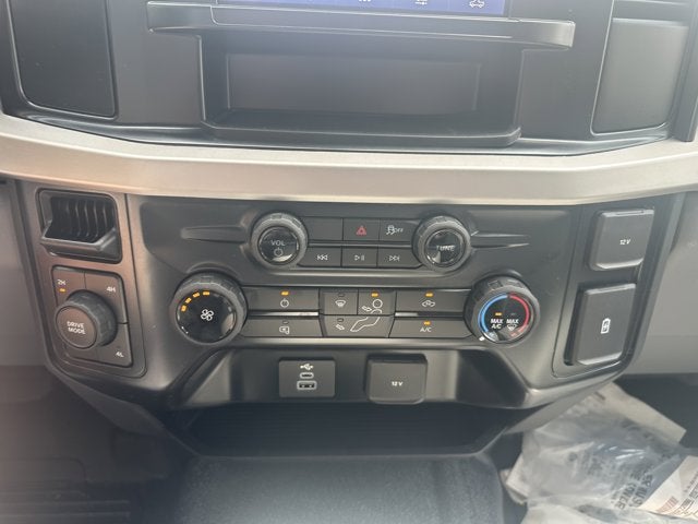 2025 Ford Super Duty F-550 XL 4x4