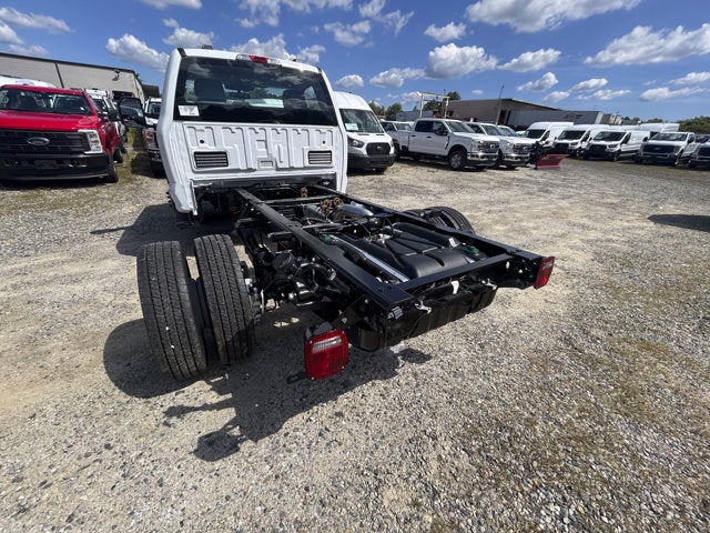 2026 Ford Super Duty F-550 XL 4x4