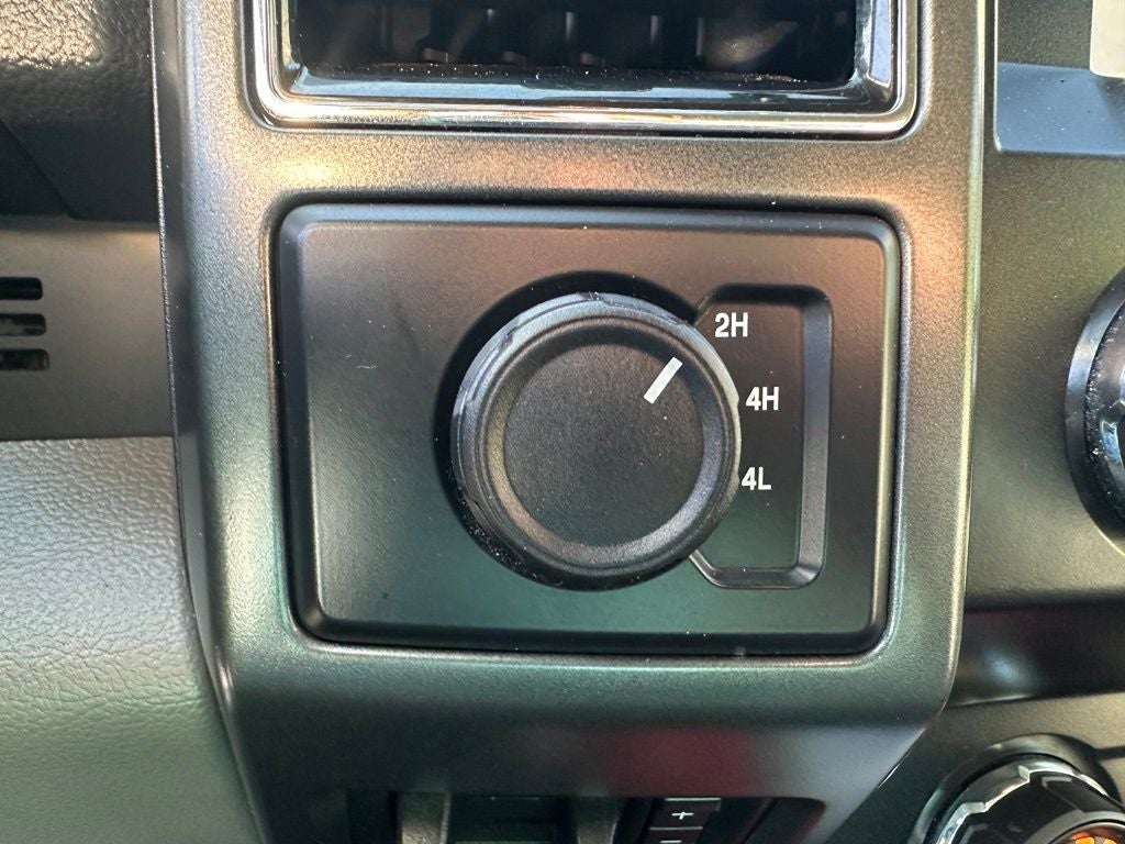 2022 Ford F-550SD XLT Diesel 4x4 Aluminum Cube DRW
