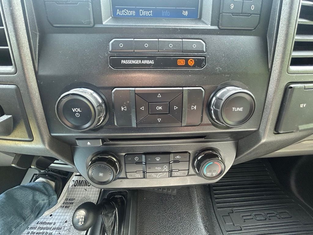 2017 Ford F-550SD XL 4x4 Diesel Dump DRW