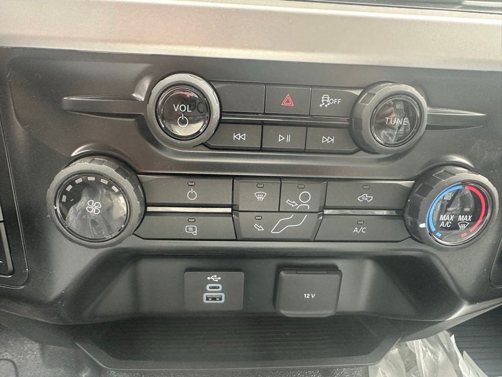 2026 Ford F-550 XL 4x4 Switch&Go Dump