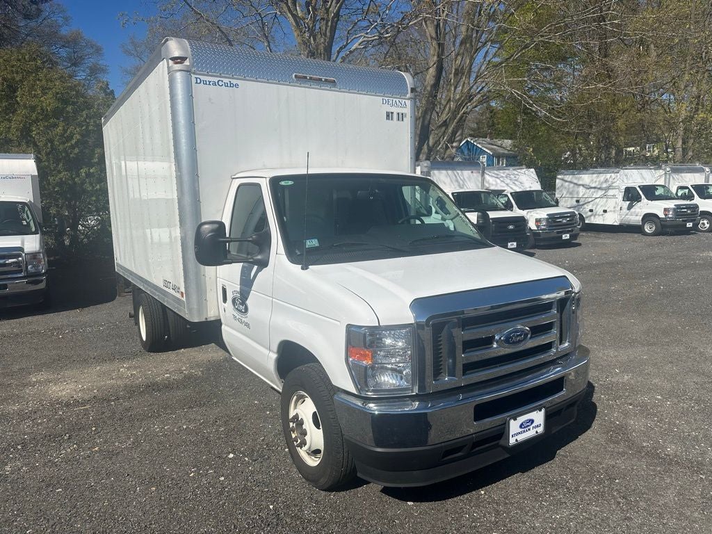 2024 Ford E-350SD Base 14 Foot Box Truck