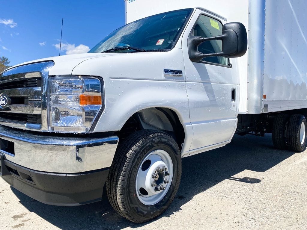 2027 Ford E-Series Cutaway E-350 SRW